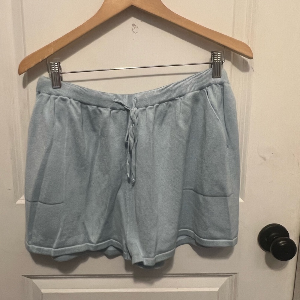 Zesica Long Sleeve Shirt w/ Drawstring w/pockets Shorts Sz XL Gently Used - Picture 4 of 6